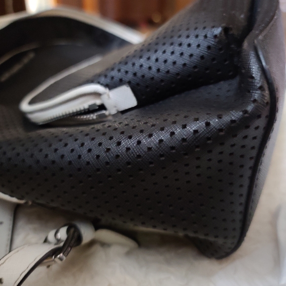 MK Back pack. - Picture 9 of 12